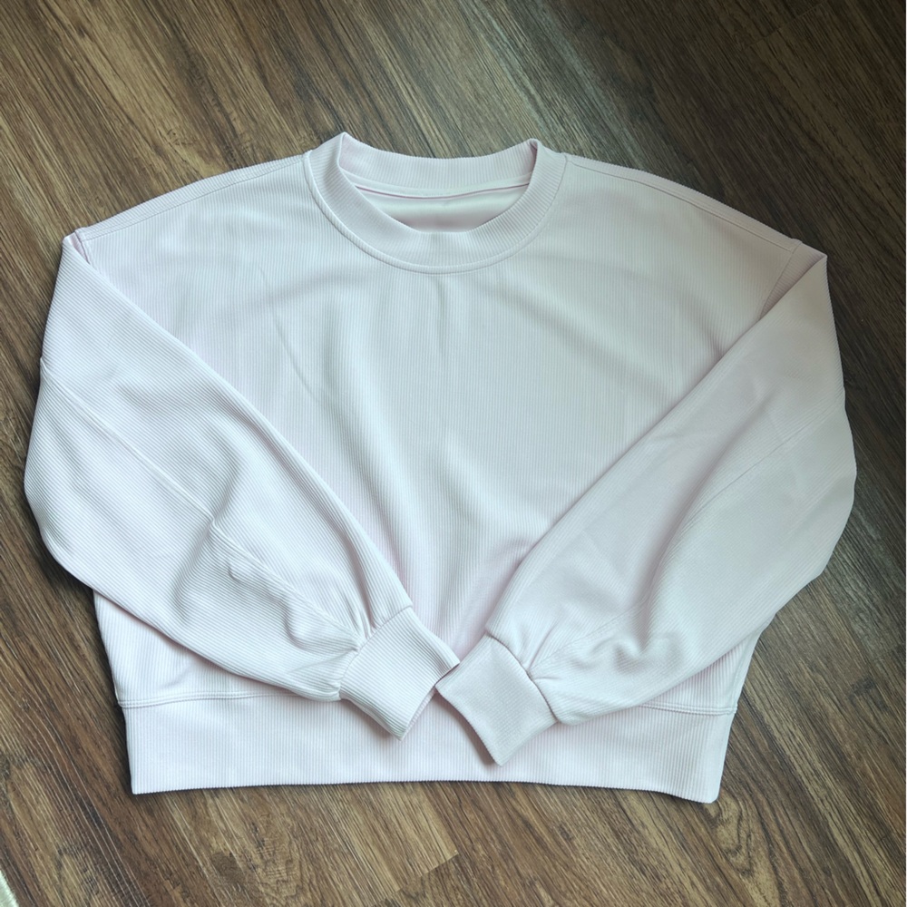 Lululemon Light Pink ribbed perfectly oversized cropped crew